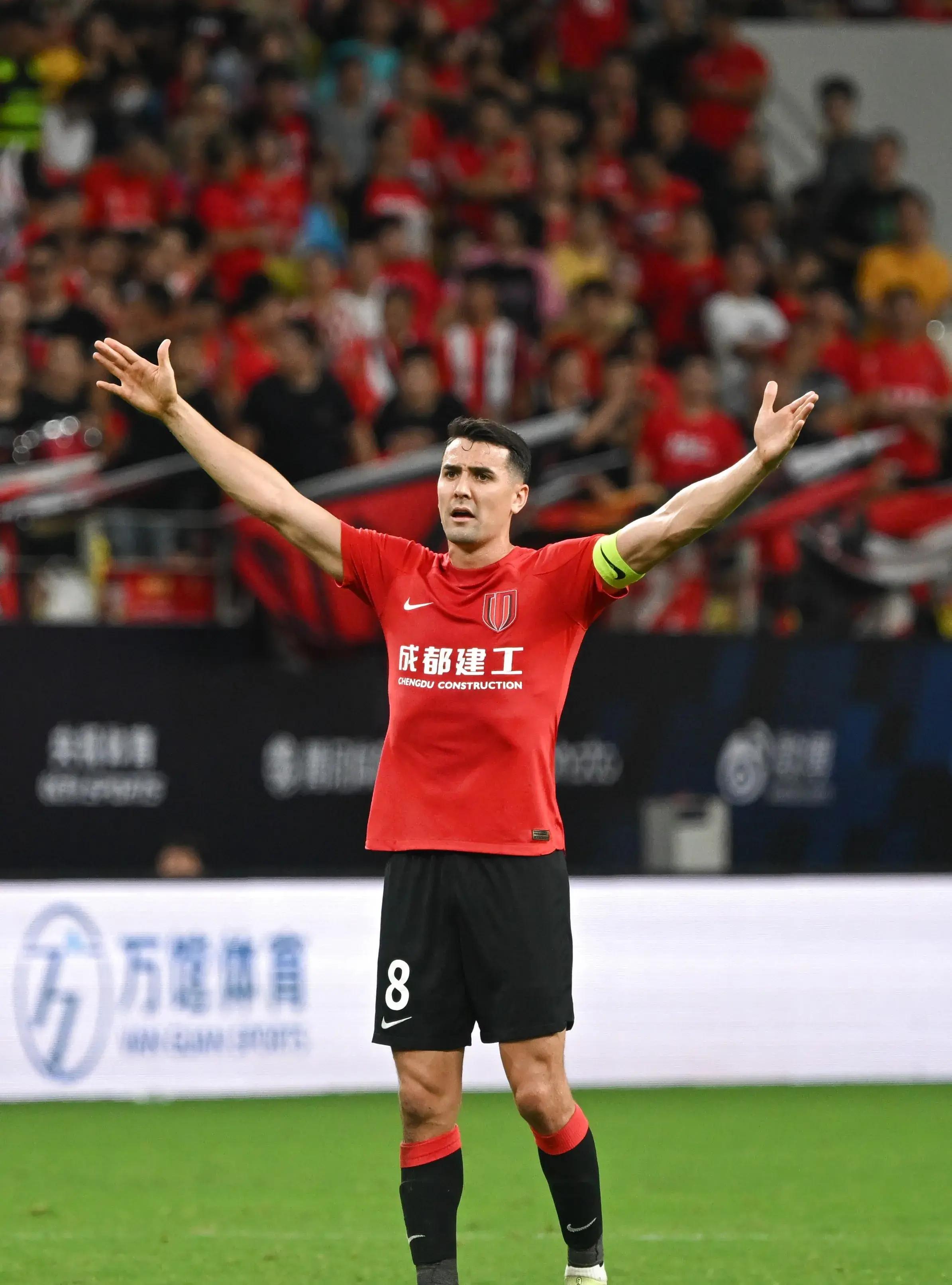 详细阅读:lol台服官网首页地址-迈阿密热火迎意大利杯关键赛,赛前门线救险,态度坚定,年轻球员得到机会 lol台服官网首页地址-迈阿密热火迎意大利杯关键赛,赛前门线救险,态度坚定,年轻球员得到机会