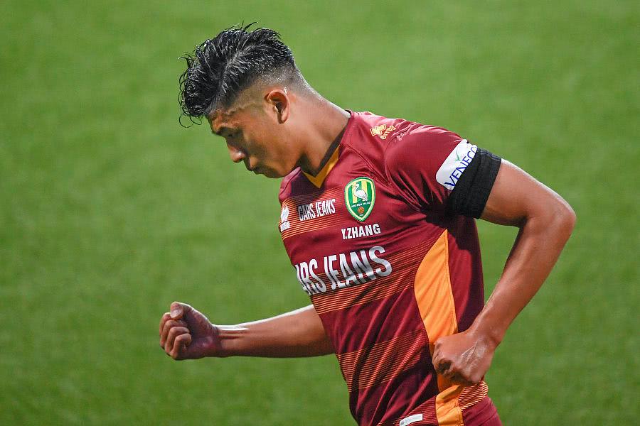 英雄联盟-转会期广州队调整名单以备荷甲，调整名单环节打磨，气氛紧张，高层口径保持一致